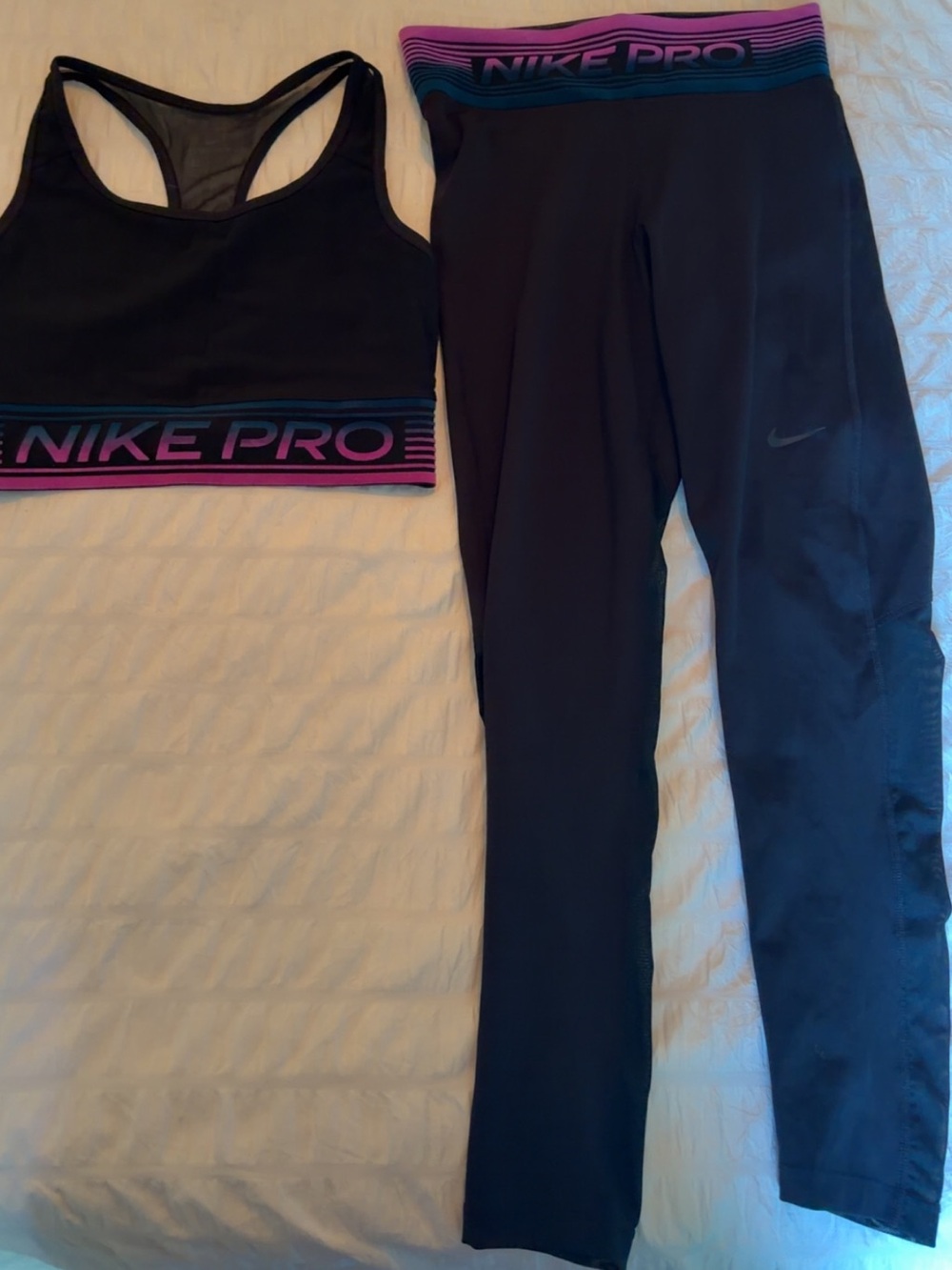 Nike Black Women's Leggings & Sports Bra Set with Pink and blue Waistband